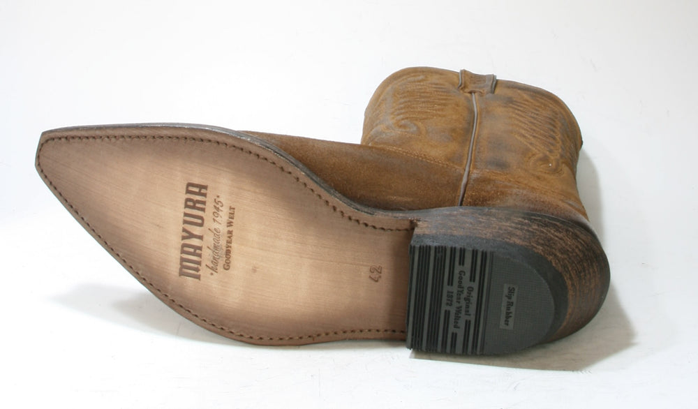 020 MAYURA cowboy boots Afelpado Tabaco