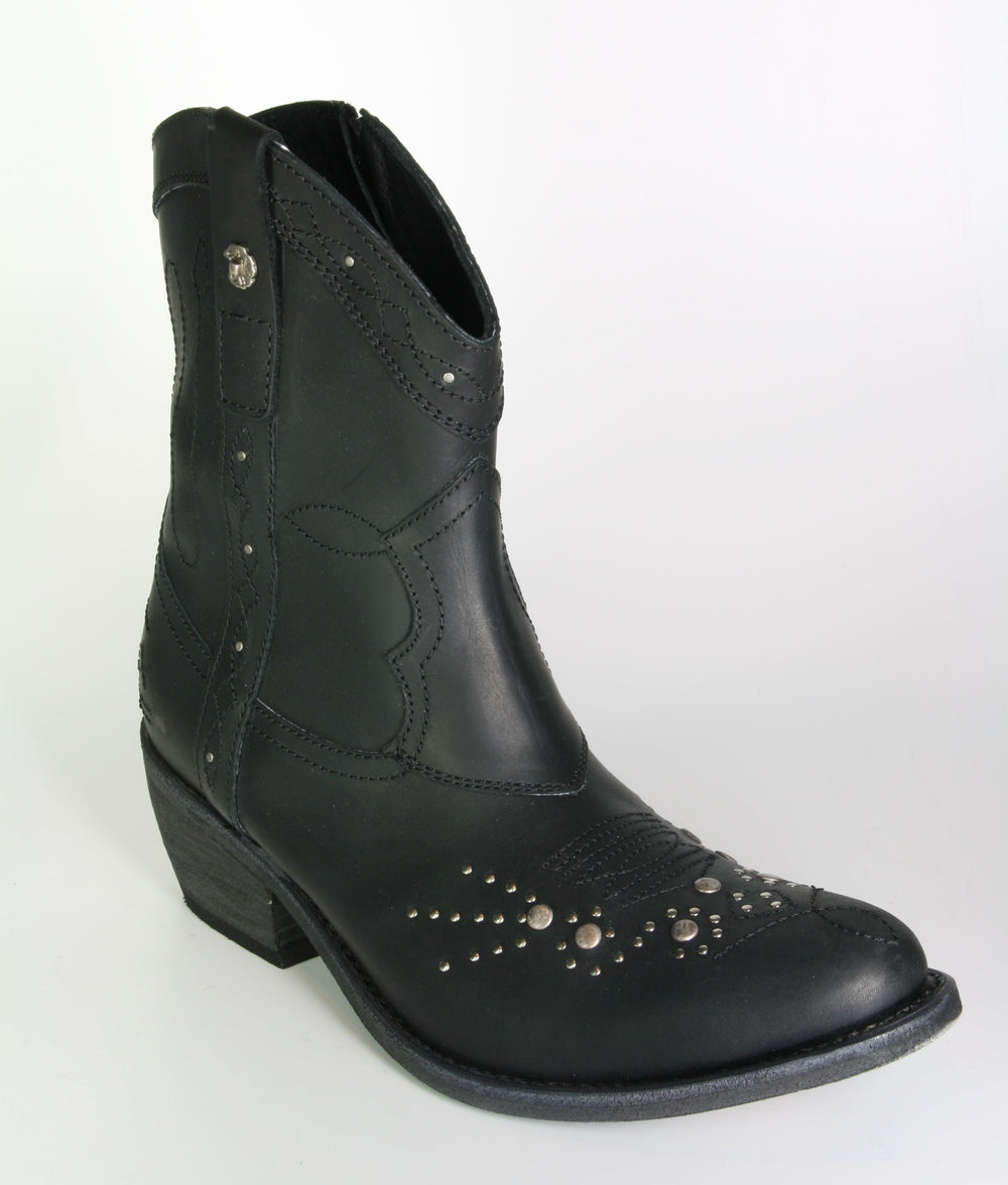 10112 Sancho ankle boots Negro rivets