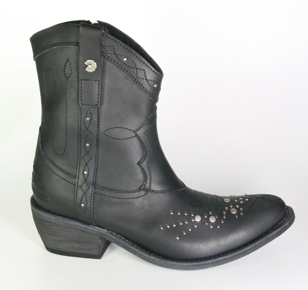 10112 Sancho ankle boots Negro rivets