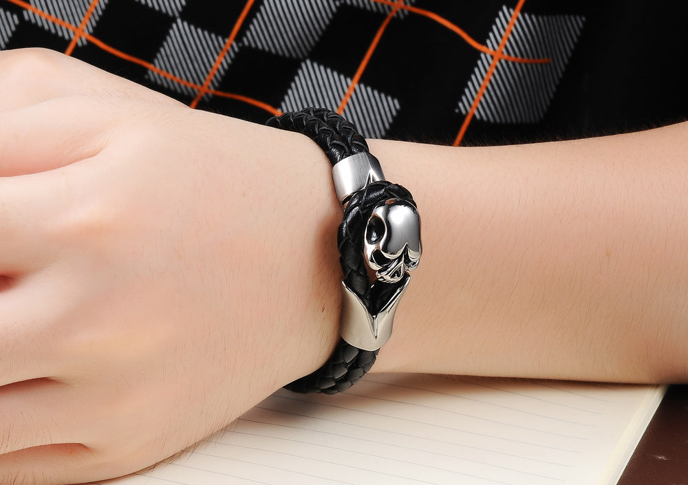 LB114 Lederarmband Black skull