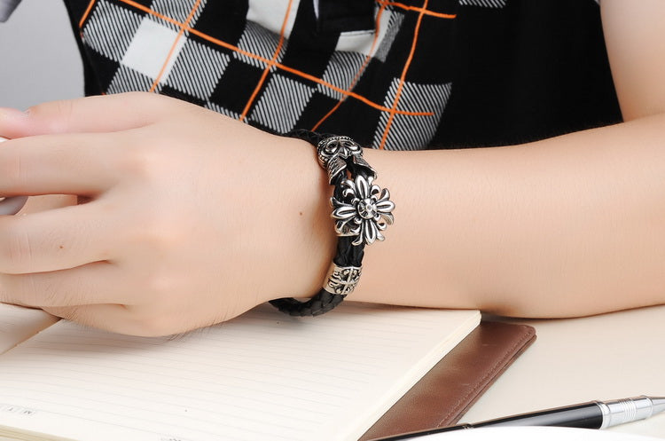 LB112 Lederarmband Black Lilie