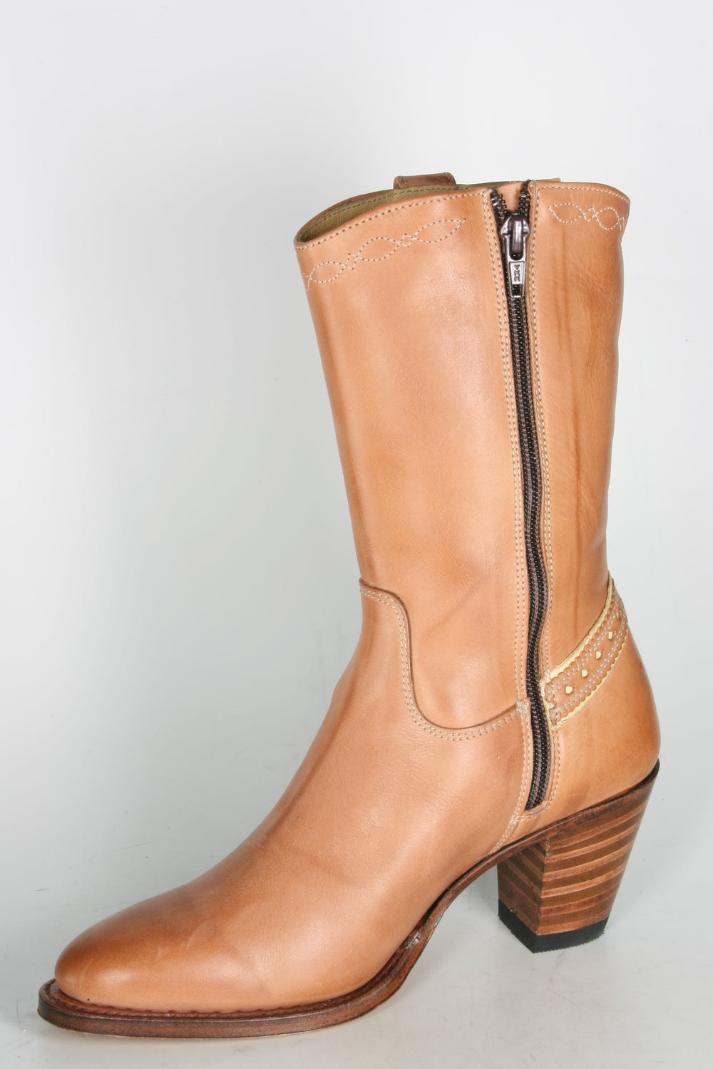7934 Sendra Kurzstiefel cognac