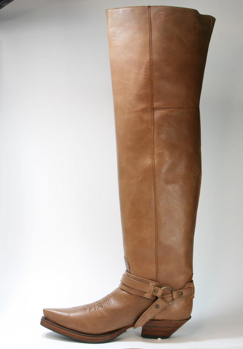 7977 Sendra Boots Overknees Snowbut Light