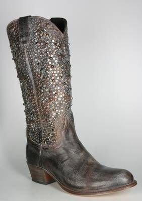 8740 Sendra Boots Barbados Studs