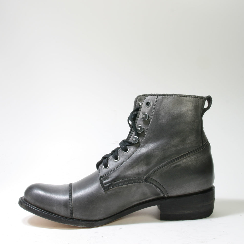 9049 Sendra Lace-up Boots Vibrant Negro