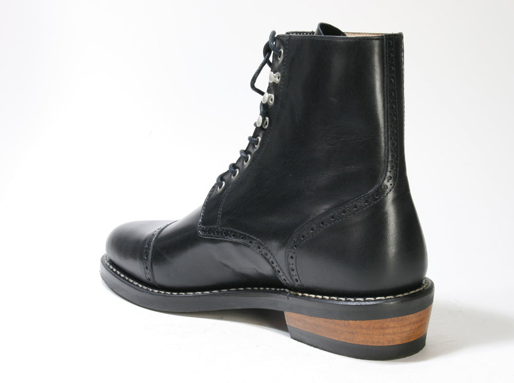 HOBO Derby ML Thick Black Panther