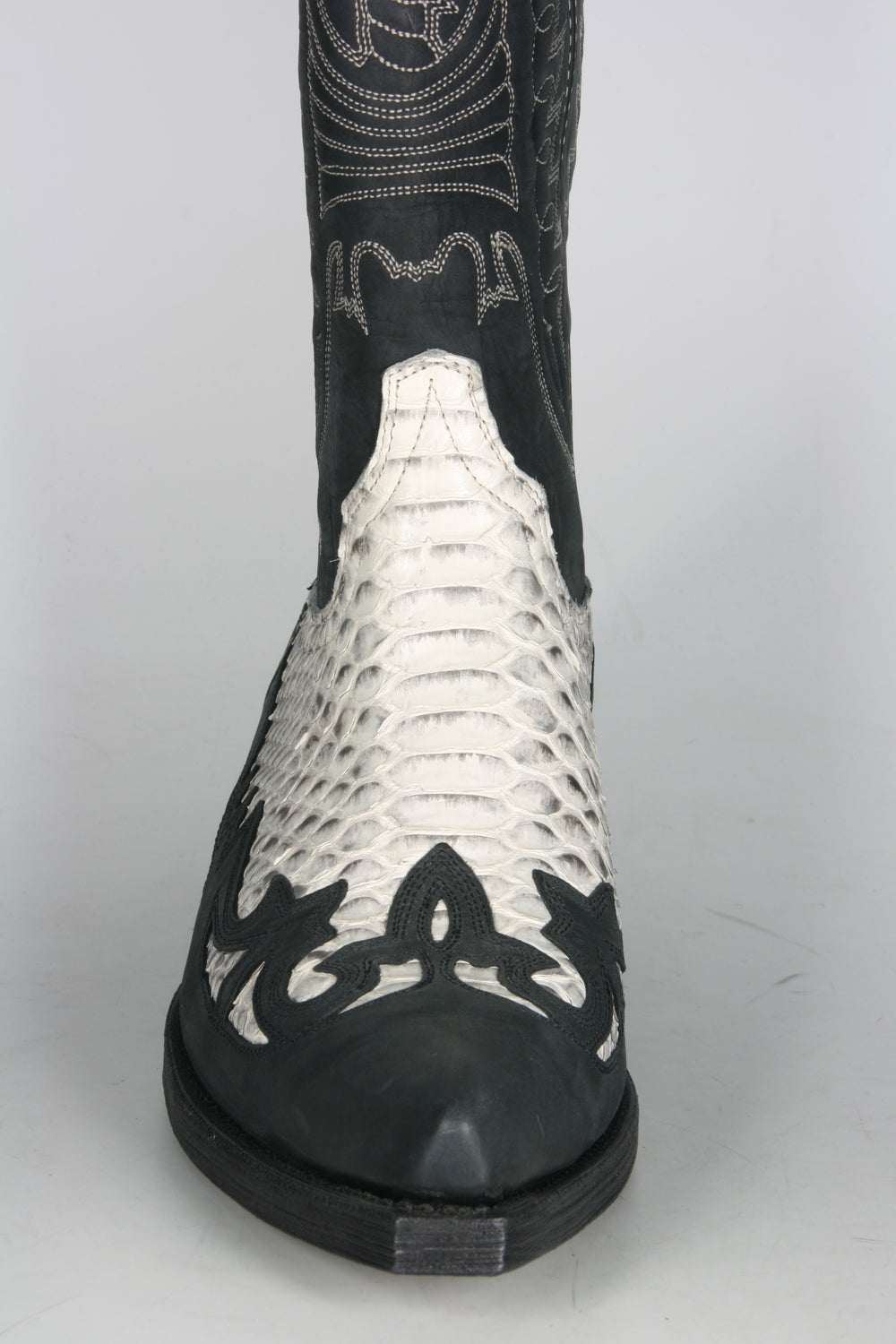 10106 Sancho Cowboy Boots Negro Python Natural