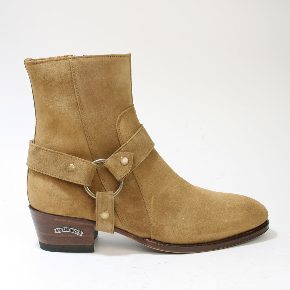 Seitenansicht der Sendra Chelsea Boots mit Ledersohle
