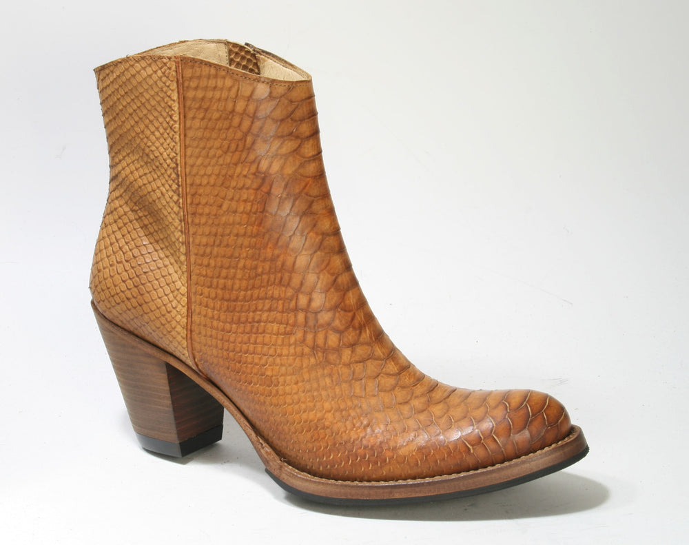 2308 Sancho Trading Stiefeletten Tintar Cognac