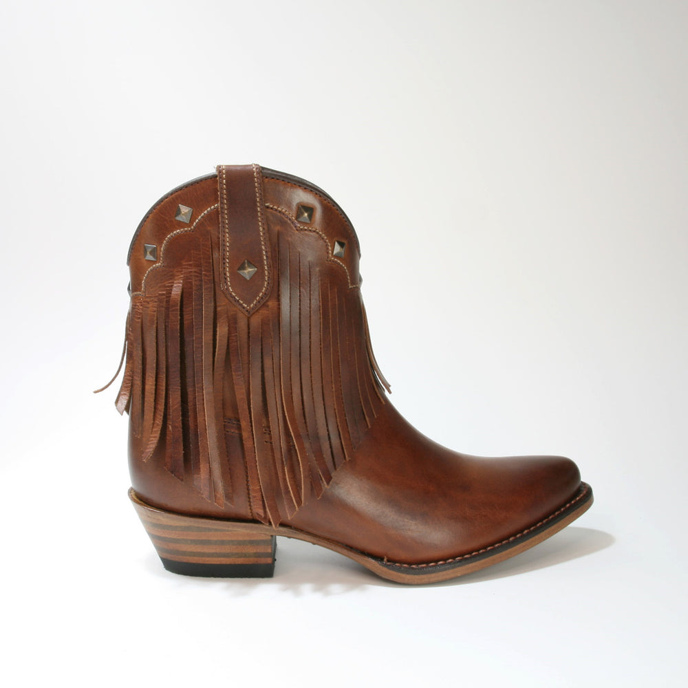 2374 MAYURA Fransenstiefel Castano