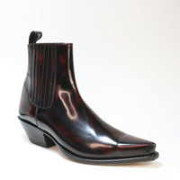 Mayura Stiefelette 2546 Flor. Burdeos aus bordeauxrotem Glattleder, Schräg von vorne