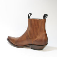 Seitenansicht der braunen Mayura Cowboy-Stiefelette mit elastischem Gummizug