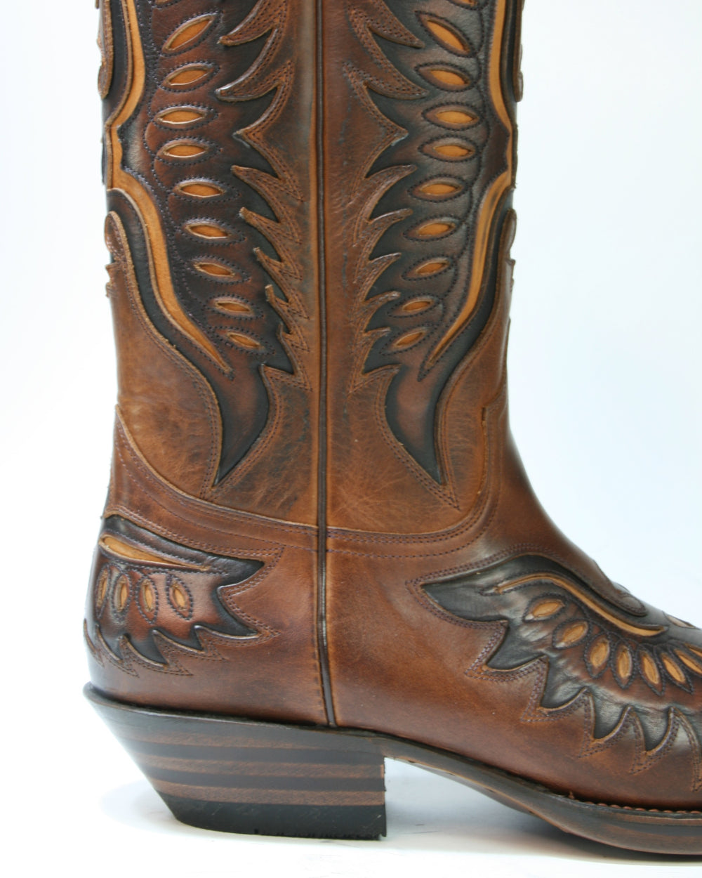 2626 Eagle MAYURA Cowboystiefel Pull Gras Castano Old Manchado