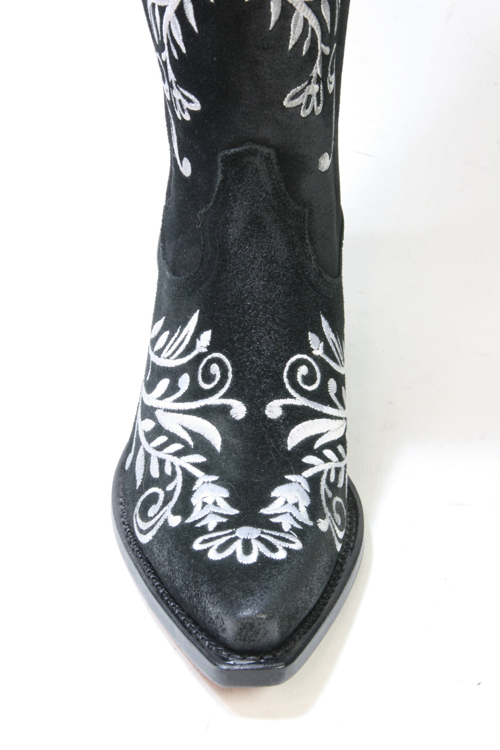Mayura Cowboystiefel 2669 Negro mit weißer Blumenstickerei, Detailansicht der Spitze