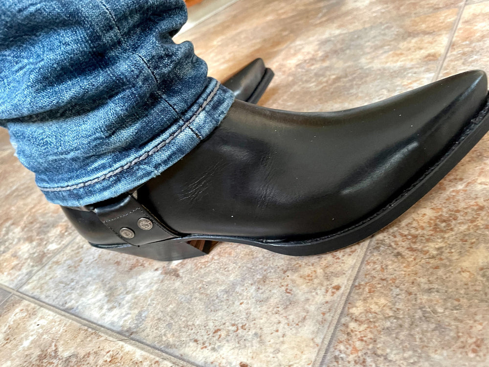3305 Sendra Cowboystiefel Bikerboots Ciclon Negro