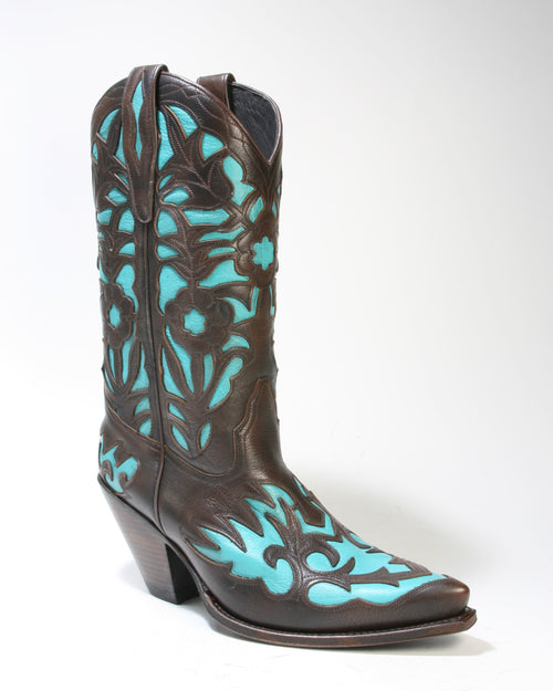 cowboy boots</w>