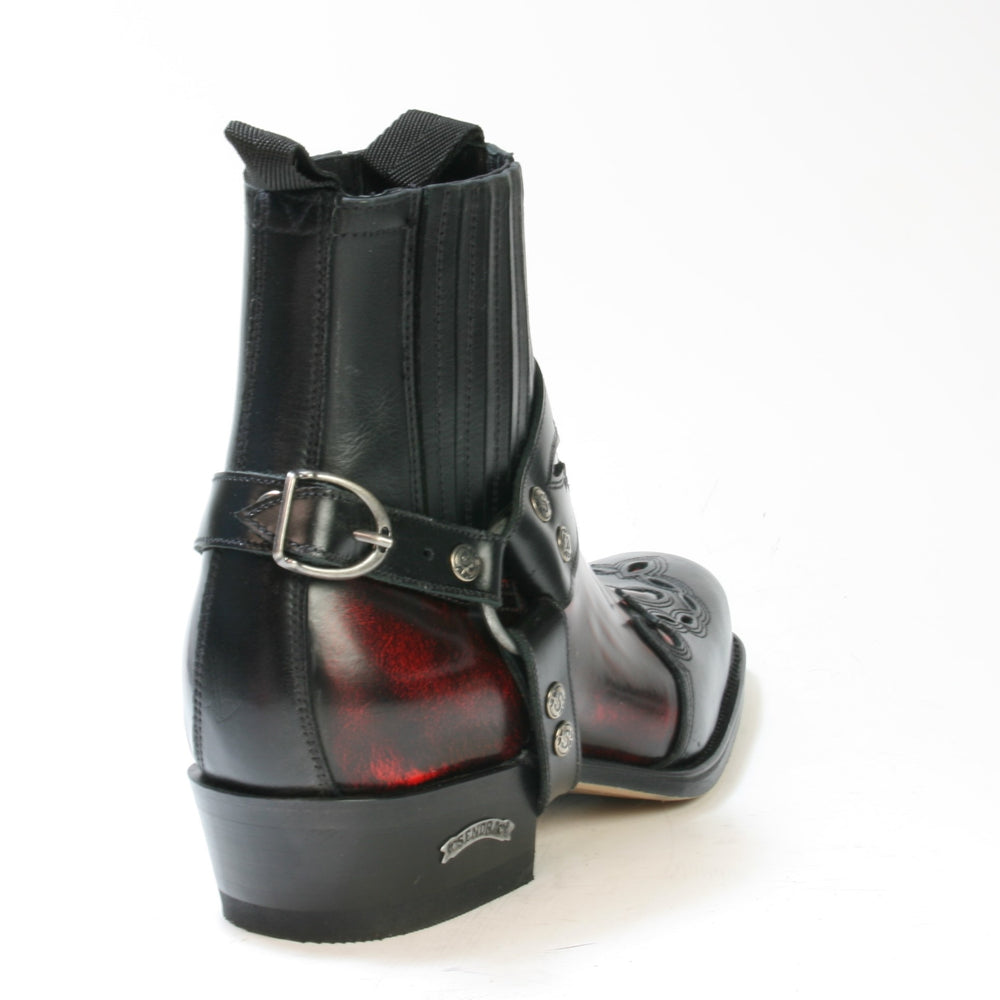 Sendra Bikerboots 7811 aus Glanzleder in Schwarz und Bordeaux von der rechten Seite