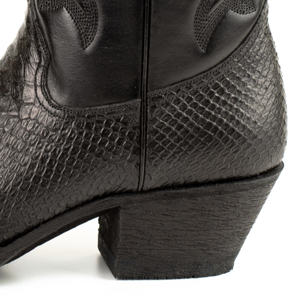 2524 Mayura cowboy boots Black