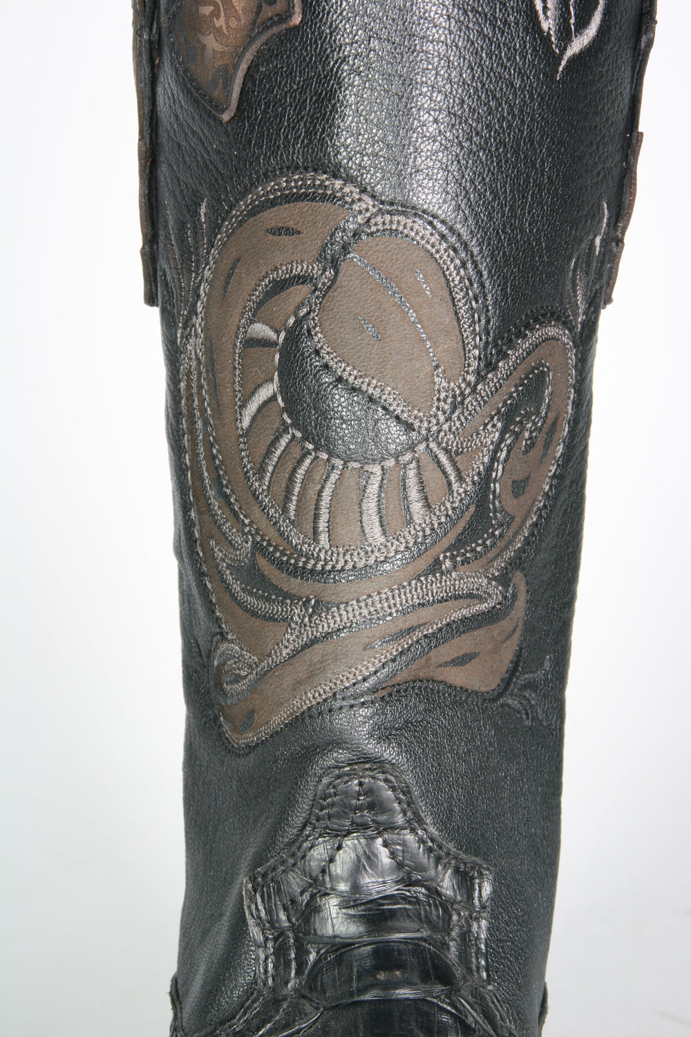 2C01 Cuadra cowboy boots python leather black