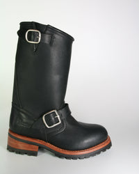 Logger 28 Paraiso Engineer Black