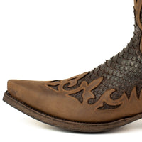 2567 Mayura Crazy Old Sadale Python Testa