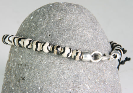 P632 Armband Hardwear Barcelona skull