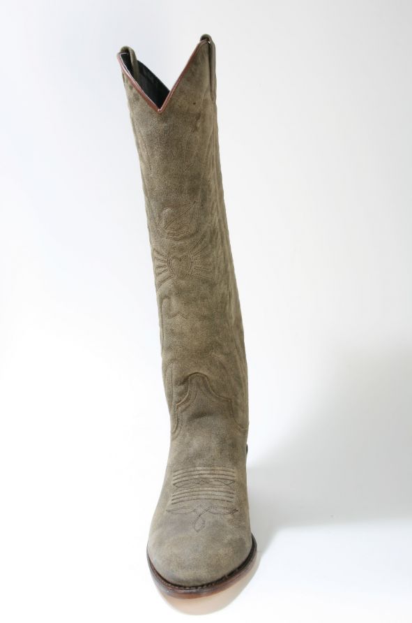 sendra debora 8840